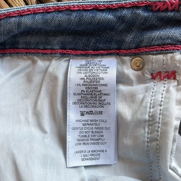 TRUE RELIGION JENNIE MID RISE SUPER T SKINNY JEAN size 34 - Picture 10 of 16